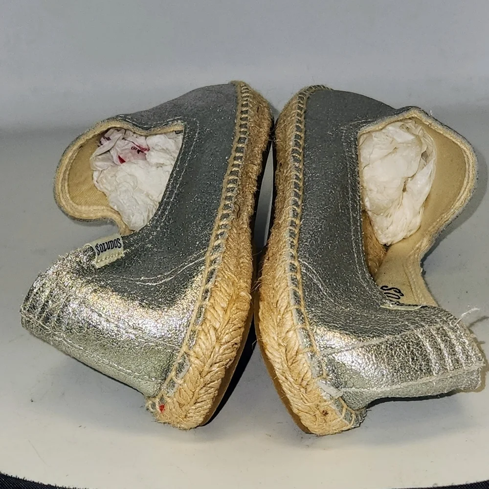 SOLUDOS Metallic Silver‎ Leather Smoking Slipper Espadrilles Size 8